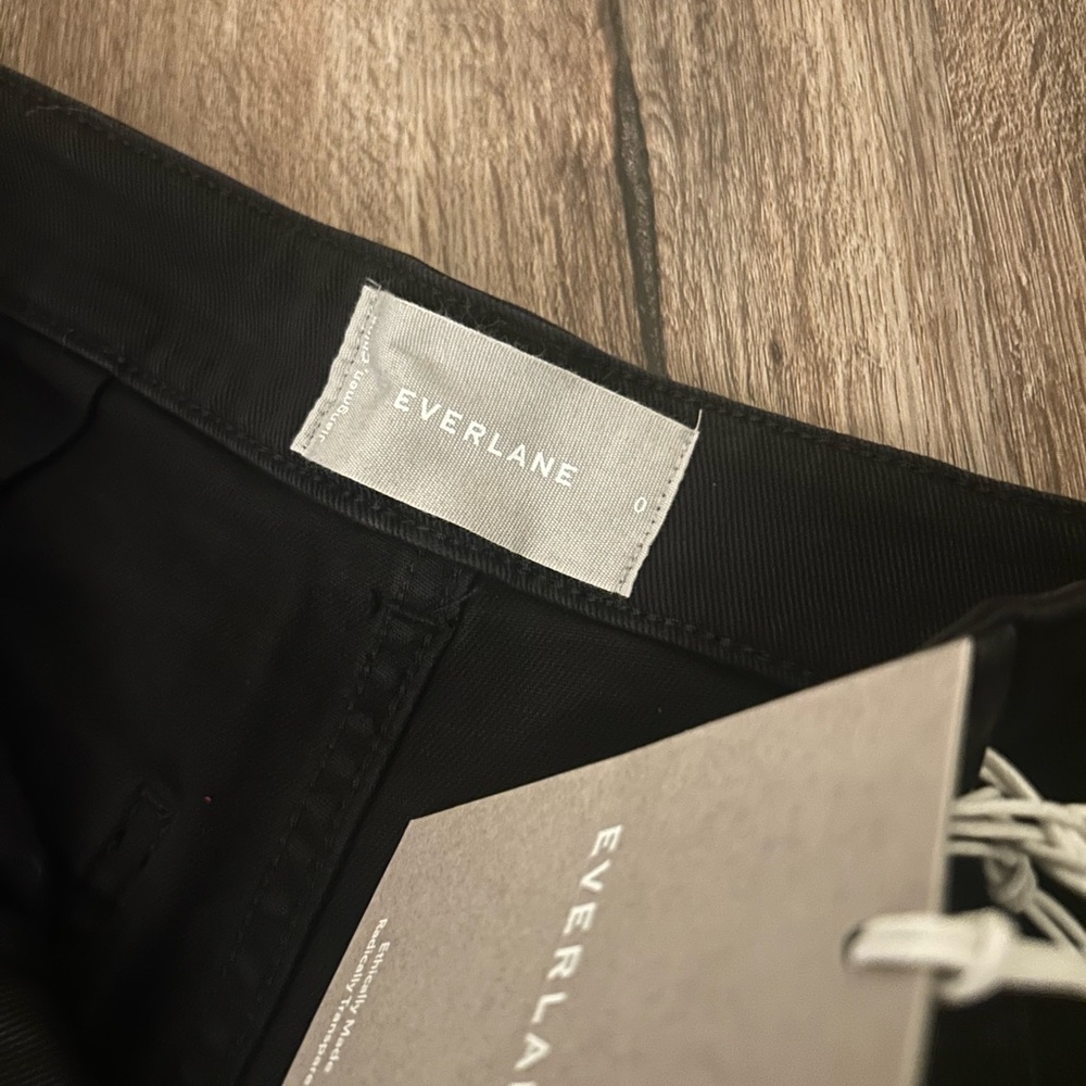Everlane Women's Black the Utility Barrel Pant - Picture 2 of 3